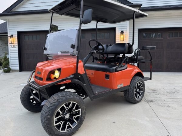 2018 E-Z-GO Express S4 Electric