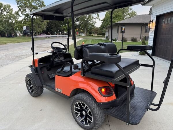 2018 E-Z-GO Express S4 Electric