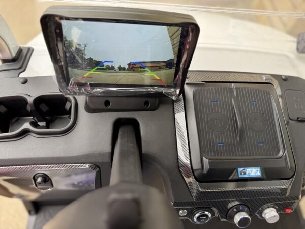 2025 Evolution Electric Vehicles D-Max GT4